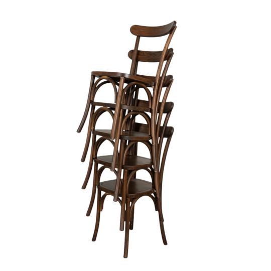 vintage barna thonet szek rakasolhato konnyu kismeretu angol cottage bisztro etterem kavezo hattamlaju etkezoszek videki country mediterran paraszthaz felujitas berendezes.jpg